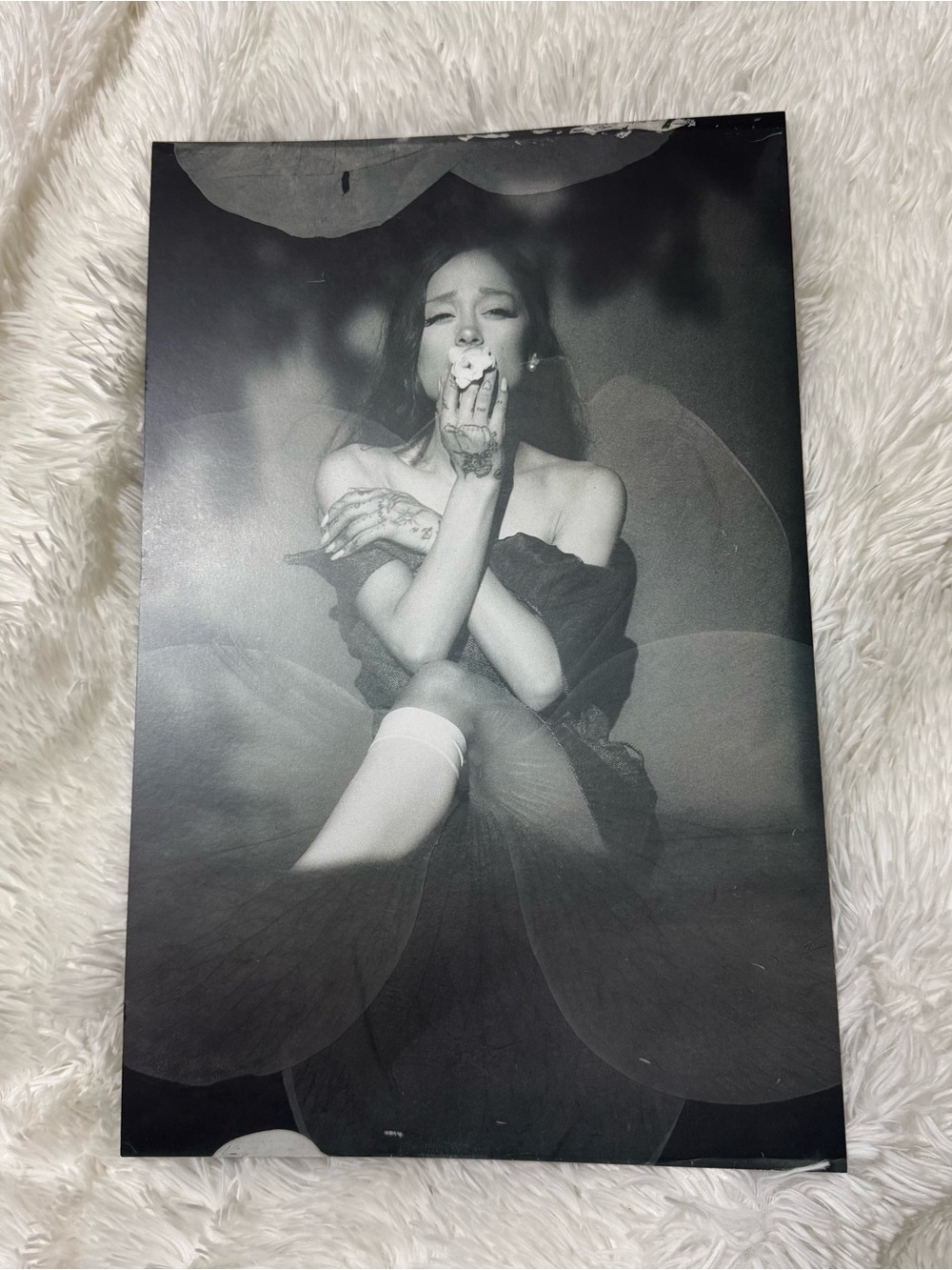 Ariana Grande Petal Double Sided Poster - Listening Party Exclusive